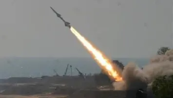 الجيش الإسرائيلي يعلن عن اعتراض صاروخ أطلق من اليمن