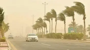 تحذيرات الطقس في جازان: إنذار أصفر لمناطق متعددة