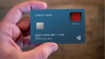 الإمارات.. شكاوى من تساهل بنوك في منح بطاقات الائتمان لهذه الفئات