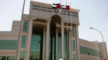 A woman refuses to return 33,000 dirhams to her ex-boyfriend, considering it a gift