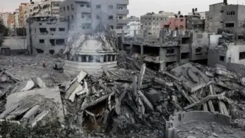 قصف مدفعي عنيف على بلدة القرارة شمال خان يونس