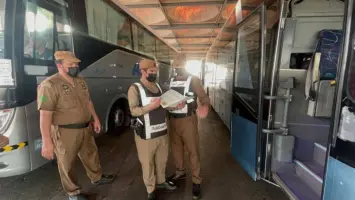 السعودية تواجه المخالفات في الحج بحزم وإجراءات صارمة