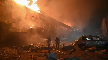 هجوم ليلي عنيف على خاركيف وسط تصعيد الصراع الروسي الأوكراني