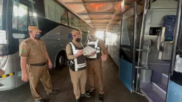 السعودية تعلن ضبط 11657 مخالفًا لأنظمة الإقامة والعمل وأمن الحدود