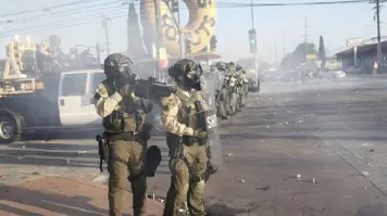 ترمب ينشر قوات الحرس الوطني وسط احتجاجات في لوس أنجلوس