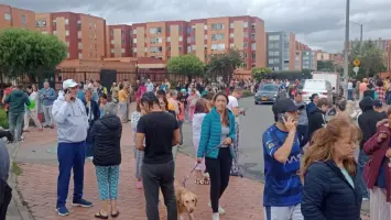 هروب سكان بوغوتا بعد زلزال قوي بقوة 6.3 درجات
