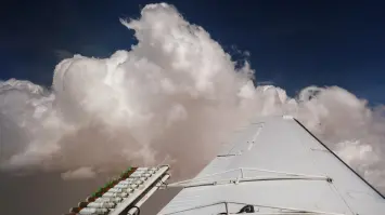 Fog Expected Over UAE Coastal Regions Starting Monday