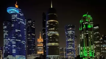 انفجارات تُسمع في سماء العاصمة القطرية الدوحة