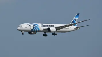 عاجل: مصر للطيران تُعلق رحلاتها إلى الخليج بسبب الأوضاع الراهنة