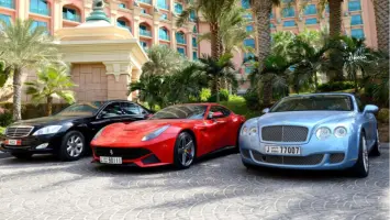 ازدهار مبيعات السيارات في أوروبا بفضل الطلب على الكهربائية والهجين