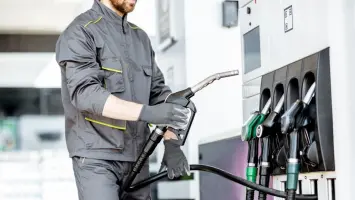 UAE Increases Fuel Prices in July: 12 Fils Rise for Gasoline, 7.3% for Diesel