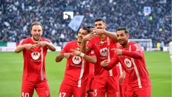 عائلة برلسكوني تبيع نادي مونزا الإيطالي لصندوق أمريكي