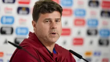 بوتشيتينو يسخر من تحليق طائرة فوق تدريبات المنتخب الأمريكي