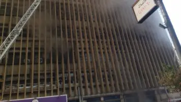 جهود مكثفة لإخماد حريق في سنترال رمسيس