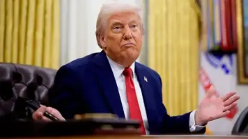 ترامب يتفقد تكساس بعد الفيضانات الكارثية