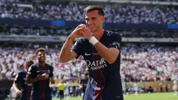 المواجهة النهائية: تشيلسي وباريس سان جيرمان في كأس العالم للأندية 2025 الموعد والقنوات الناقلة