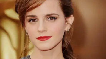 القضاء البريطاني يمنع إيما واتسون من القيادة لأسباب تتعلق بالسرعة