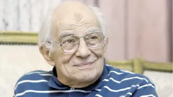 رشوان توفيق: صدق الأداء في مشهد "عربة اليد" بـ"الليل وآخره" لا يُنسى