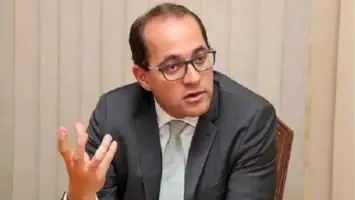 وزير المالية: نخطط للعودة إلى الصكوك بعد نجاح بيت التمويل الكويتي