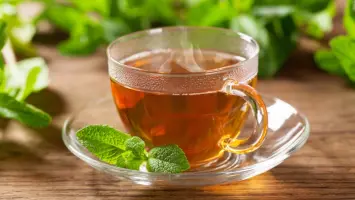 فوائد الشاي بالنعناع لتعزيز صحة الدماغ ووظائفه الإدراكية