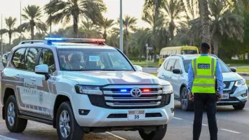 الشرطة تطيح بشبكة دولية وتضبط شحنات مخدرات ضخمة بالشارقة