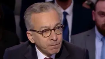 وزير الإقتصاد اللبناني: التنمية الاقتصادية اللبنانية مرهونة ببسط سلطة الدولة وتوفير الأمن