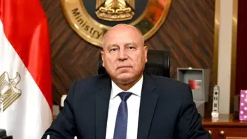 وزير الصناعة والنقل المصري يثني على الكويت كشريك استراتيجي