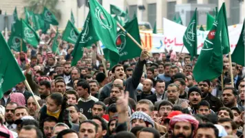 الإخوان المسلمين في الأردن يعلنون قرار حل الجمعية
