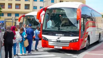 طرق دبي تطلق خدمة الواي فاي المجانية الآن في الحافلات