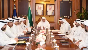 الكويت تسحب الجنسية من 15 شخصًا بقرار من اللجنة العليا للجنسية