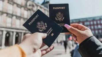 جواز السفر الأميركي يتراجع للمرتبة العاشرة عالميًا