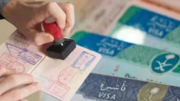 السعودية تمدد مهلة تأشيرات الزيارة بمختلف أنواعها