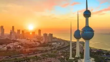 طقس الكويت اليوم الجمعة ... حرارة شديدة ورياح شمالية غربية