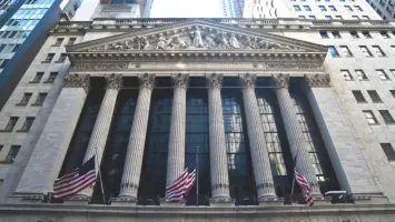 تراجع مؤشرات الأسهم الأمريكية في وول ستريت بنهاية التداولات