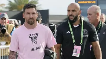 إيقاف حارس ميسي الشخصي وتغريم إنتر ميامي بعد اقتحام الملعب