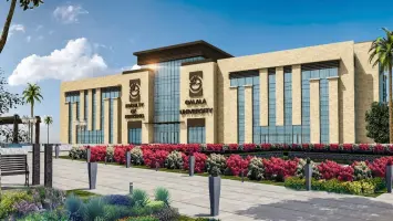 الجامعات الأهلية المعتمدة في 2025 ورسوم كليات القمة