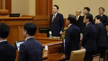 مكتب الادعاء في كوريا الجنوبية يطالب بتوقيف السيدة الأولى السابقة