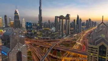 أجواء حارة في الإمارات مع تحذيرات من الأشعة فوق البنفسجية