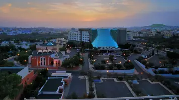 إنشاء منتجع فاخر بعسير يعزز التنمية السياحية بالمملكة