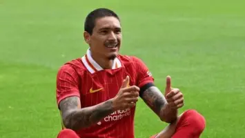 الهلال السعودي يعلن ضم مهاجم ليفربول داروين نونيز