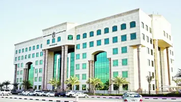 حالات تغيير المسار الدراسي من العام إلى المتقدم لطلاب الثانوية بالإمارات