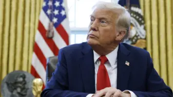 ترامب ينتقد ديفيد سولومون وجولدمان ساكس بشأن التوقعات الاقتصادية