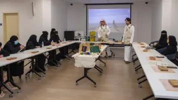 ورش "اصنع تذكارك" للفنون التقليدية تنتهي في حائل