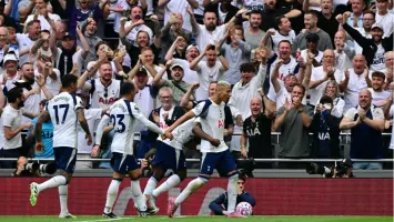 ملخص نتيجة مباراة توتنهام وبيرنلي اليوم.. ثلاثية نظيفة في الدوري الإنجليزي