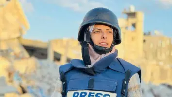 استشهاد صحفيين في قصف للاحتلال استهدف مجمع ناصر الطبي