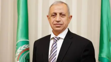 رئيس الأكاديمية العربية يجتمع برئيس البرلمان الجزائري وسفير الجزائر