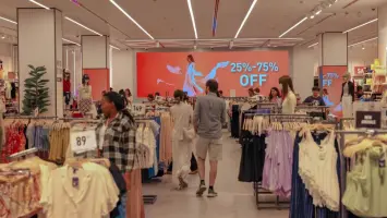 تخفيضات تصل إلى 90% بعروض نهاية الصيف في دبي