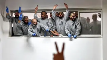 إسرائيل تعلن الإفراج عن 1966 أسيرًا فلسطينيًا