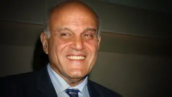 المسلماني يعرض على الدكتور مجدي يعقوب  إنتاج مسلسل يروي قصة حياته