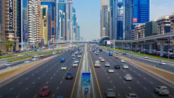 الإمارات تُعلن إغلاق شارع المطار في دبي بشكل مؤقت لأعمال التوسعة